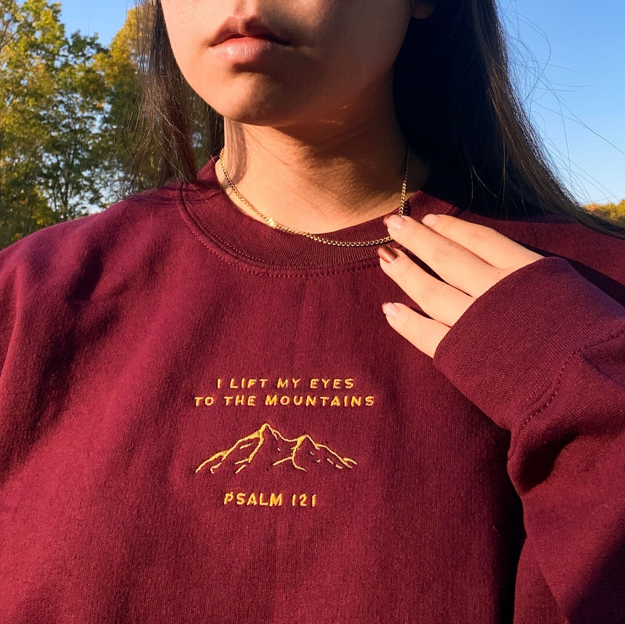Embroidered 'Lift My Eyes' Christian Sweatshirt, Mountain Bible Verse Crewneck, Sweatshirt Embroidery, Unisex Heavy Blend Sweatshirt, Gildan Redemption Sweatshirt